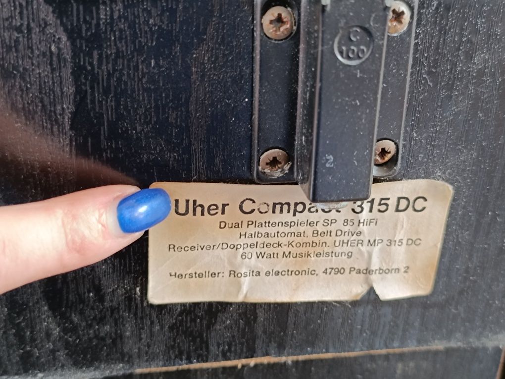 Wieża z gramofonem uher compact 315