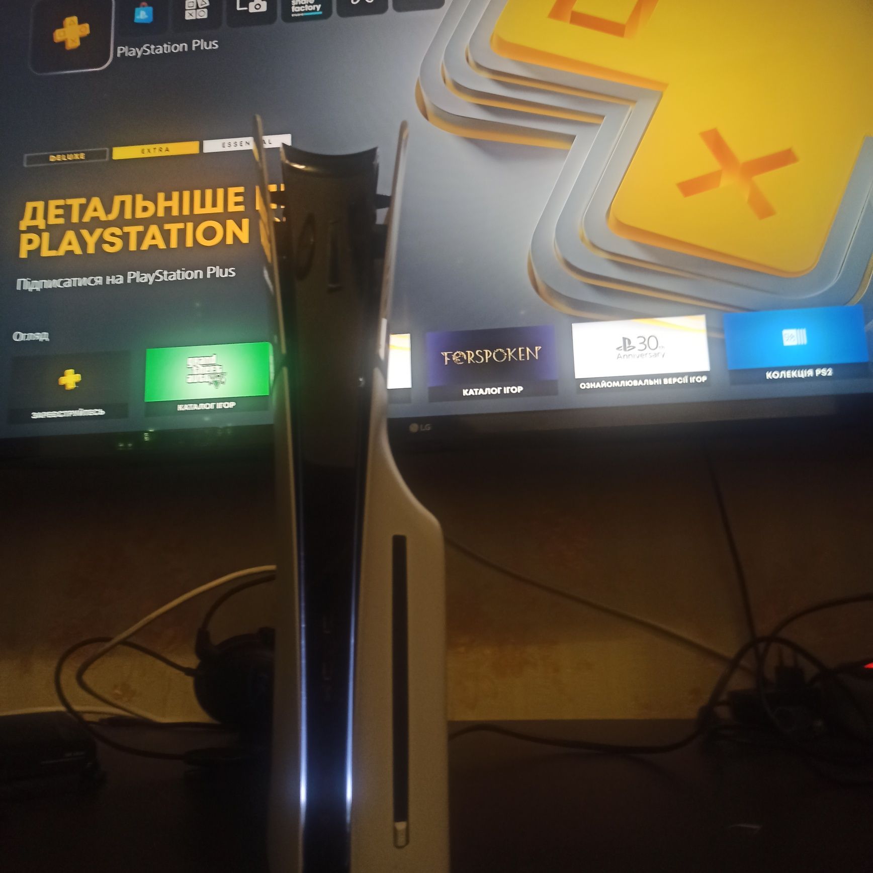Продаю PS 5 Slim 1TB