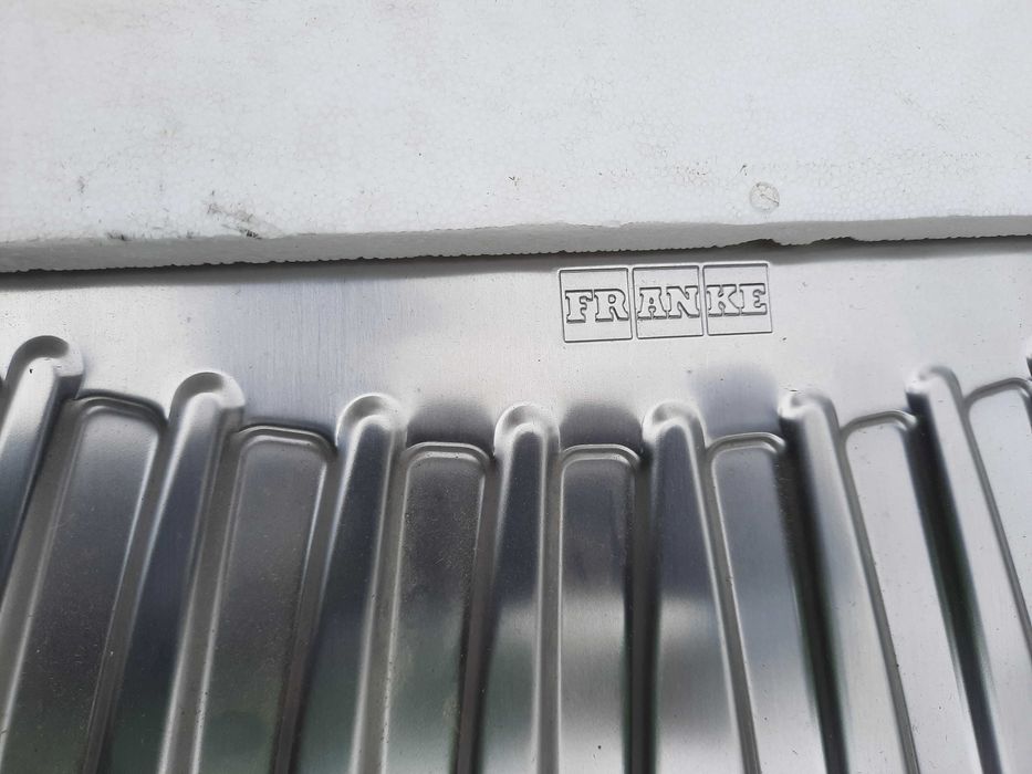Lava loiças inox 18/10 FRANKE 2 cubas 1 escorredor esq