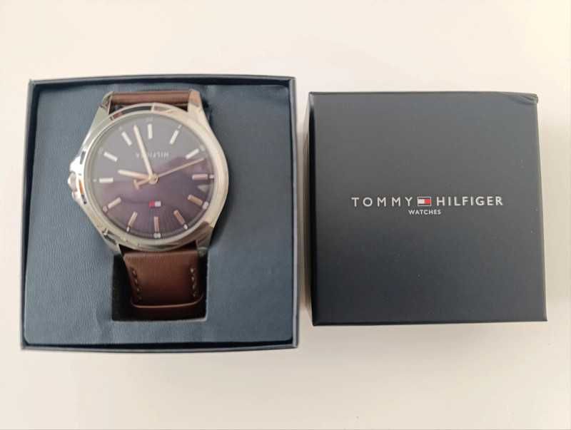 Relógio Tommy Hilfiger em excelente estado