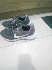 Buty Nike roz. 42.5