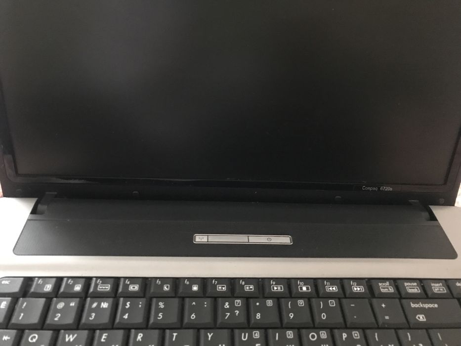 Ноутбук HP Compaq 6720s
