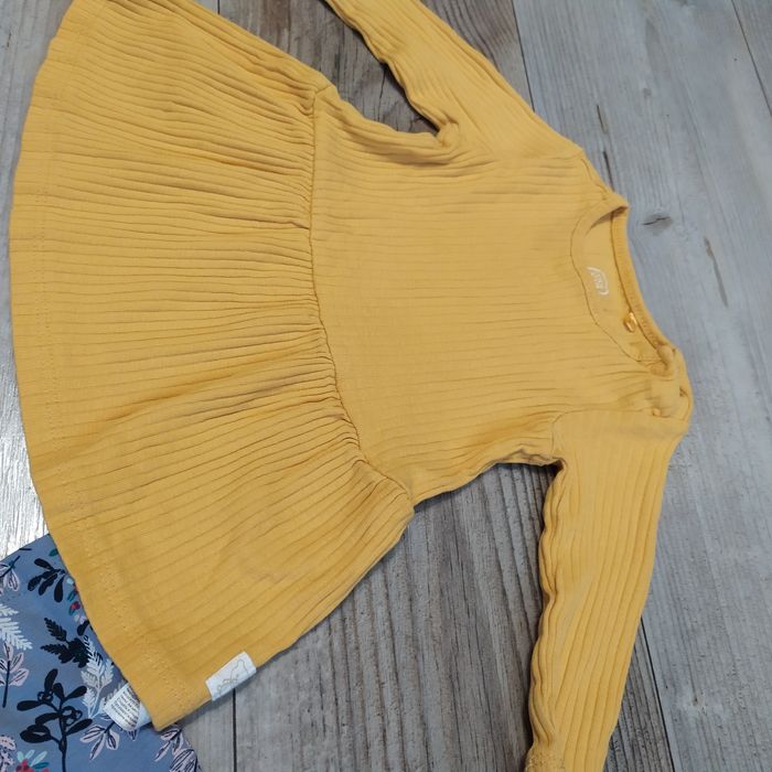 Zestaw niemowlęcych sukienek 62