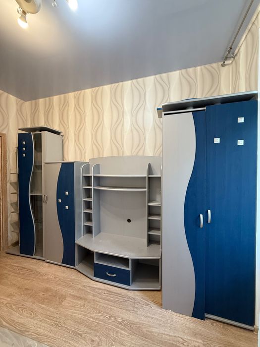 Комплект меблів для дитячої/підліткової кімнати