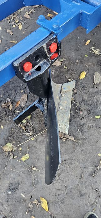 Продам плуг 2 по35