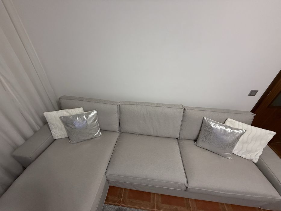 Sofá Kivik Ikea 3 lugares com chaise longue capa removível