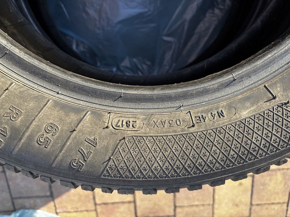 Opony zimowe 175/ 65/ R15 Kleber Krisalp HP3