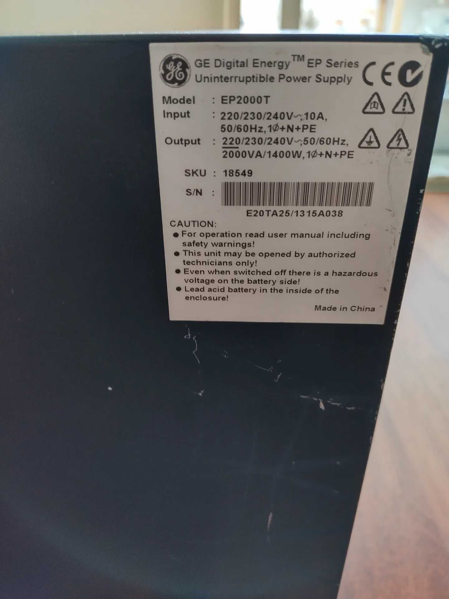 GP EP2000T in-line (double conversion) UPS / em linha dupla conversão