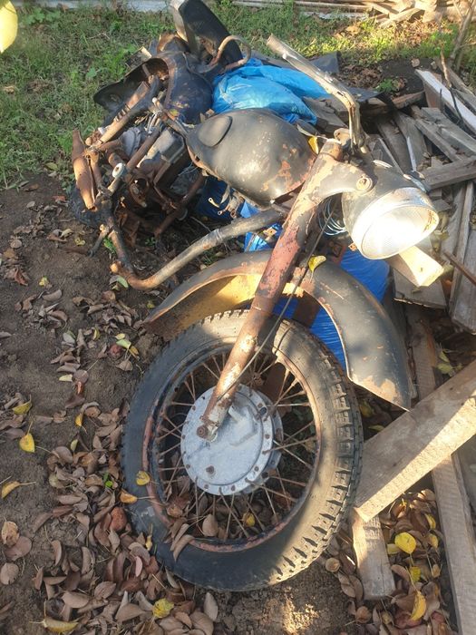 к-750 та мотор є також