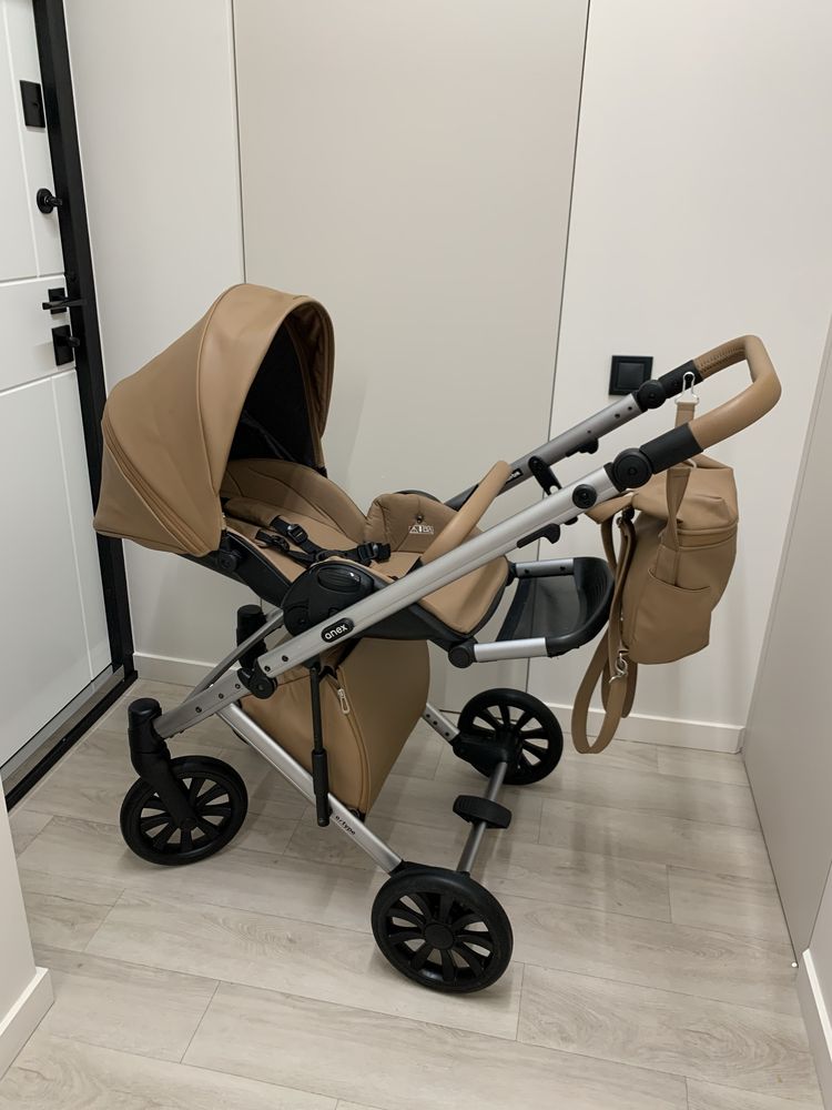Продам дитячу коляску anex e-type