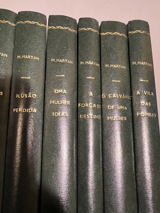 Coleção 14 livros de M.MARYAN