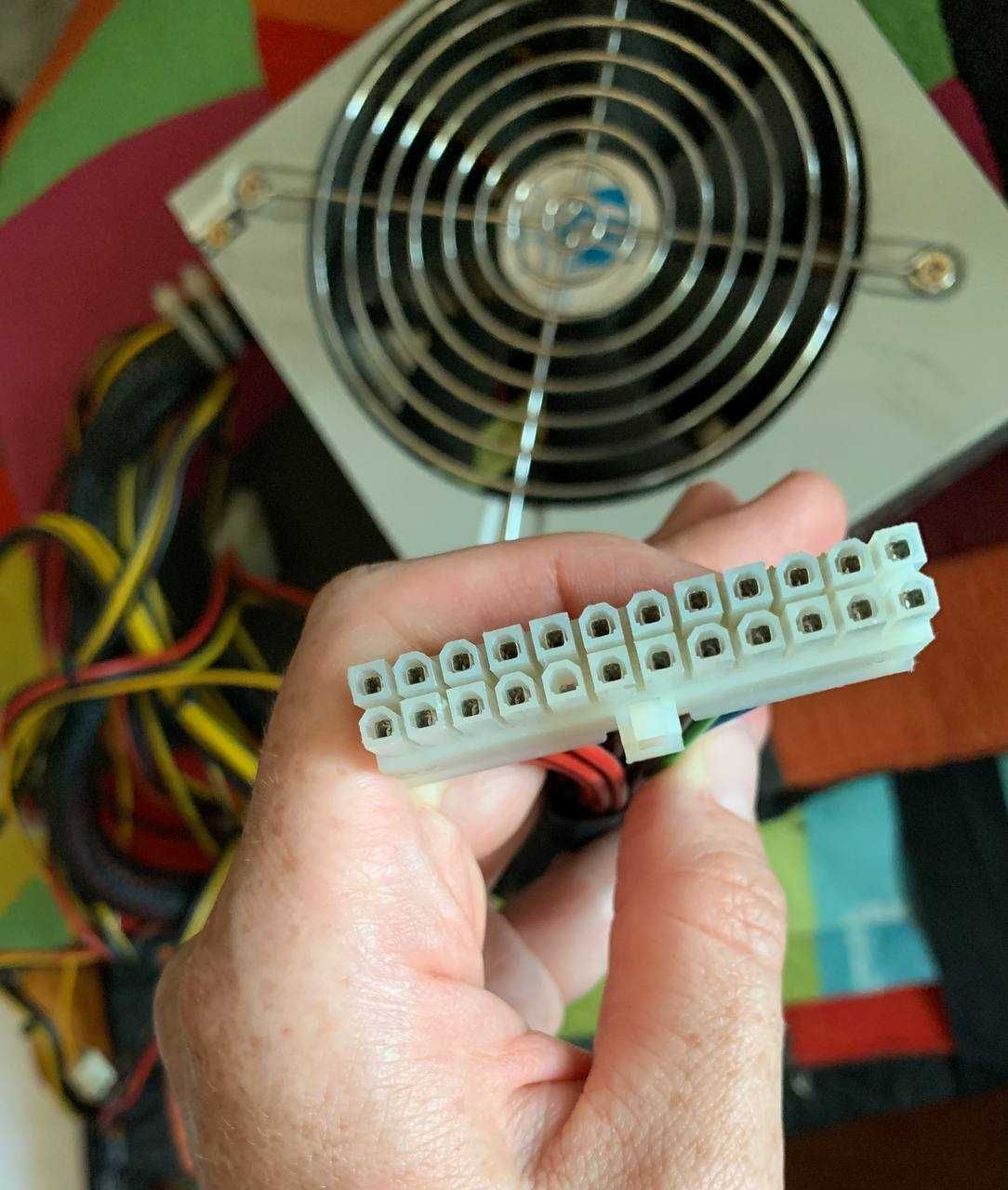 Компьютерный блок питания CHIEFTEC CFT-460-P12S