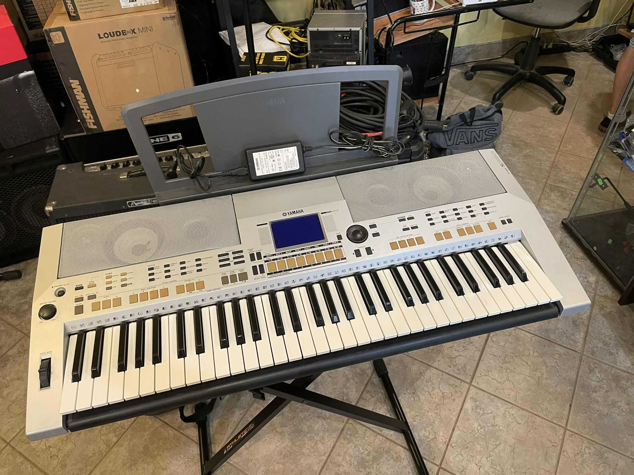 Keyboard Yamaha PSR-S550