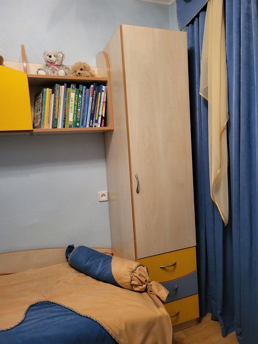 Меблі у дитячу кімнату у відмінному стані