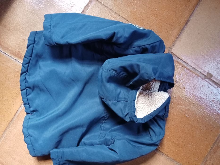 Blusão de criança com pelo