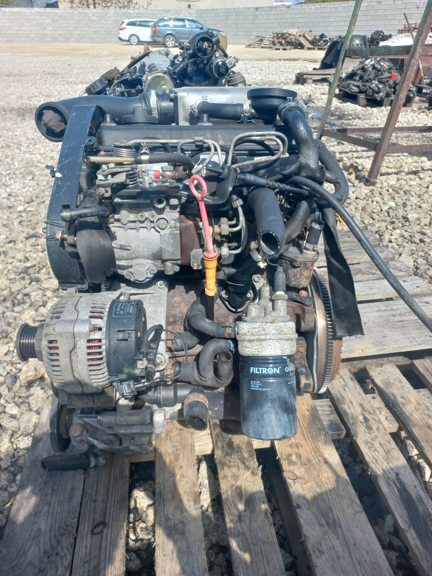 Мотор двигун Двигатель 1Y 1.9 Caddy 2  Golf 3 VW Passat B3 т4 b4 t2 t3