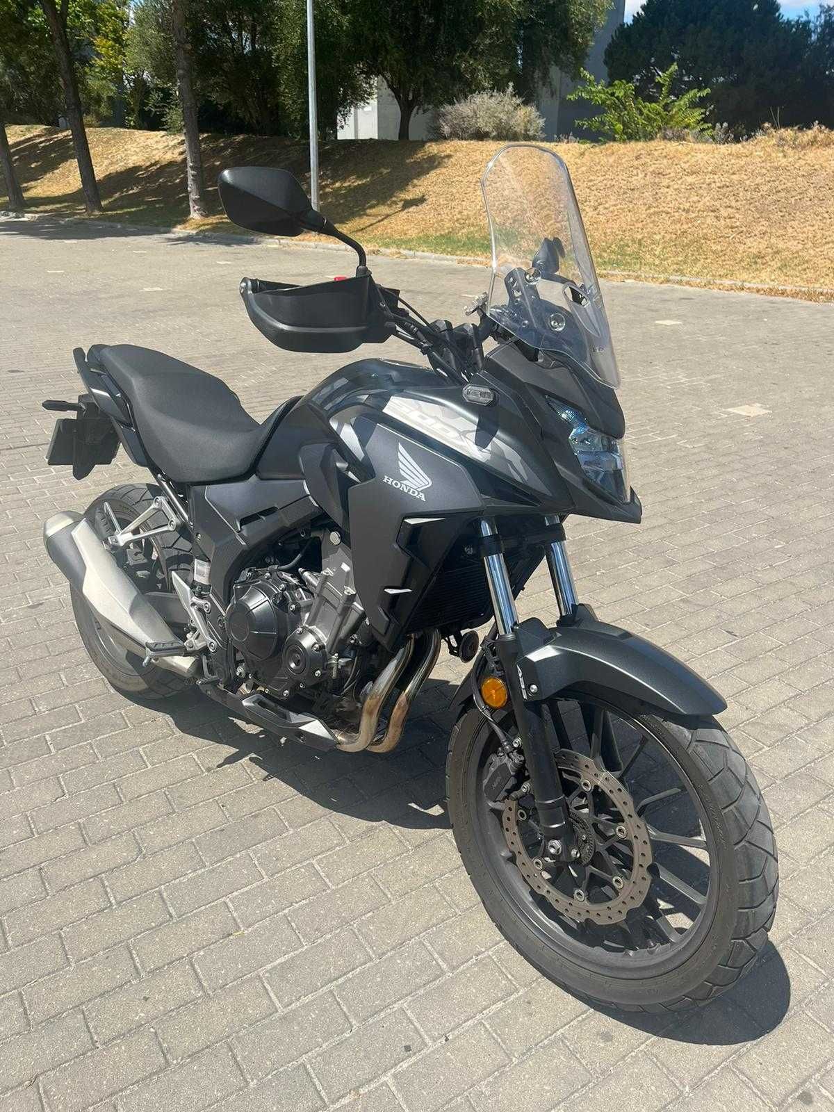 Honda CB500X Preta