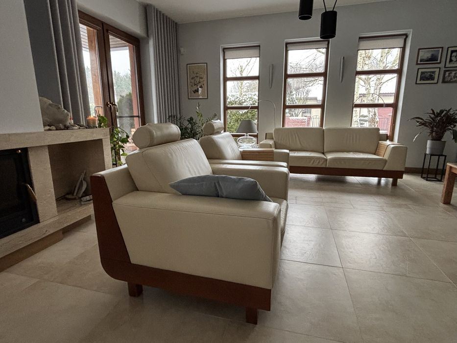 Zestaw mebli firmy Kler