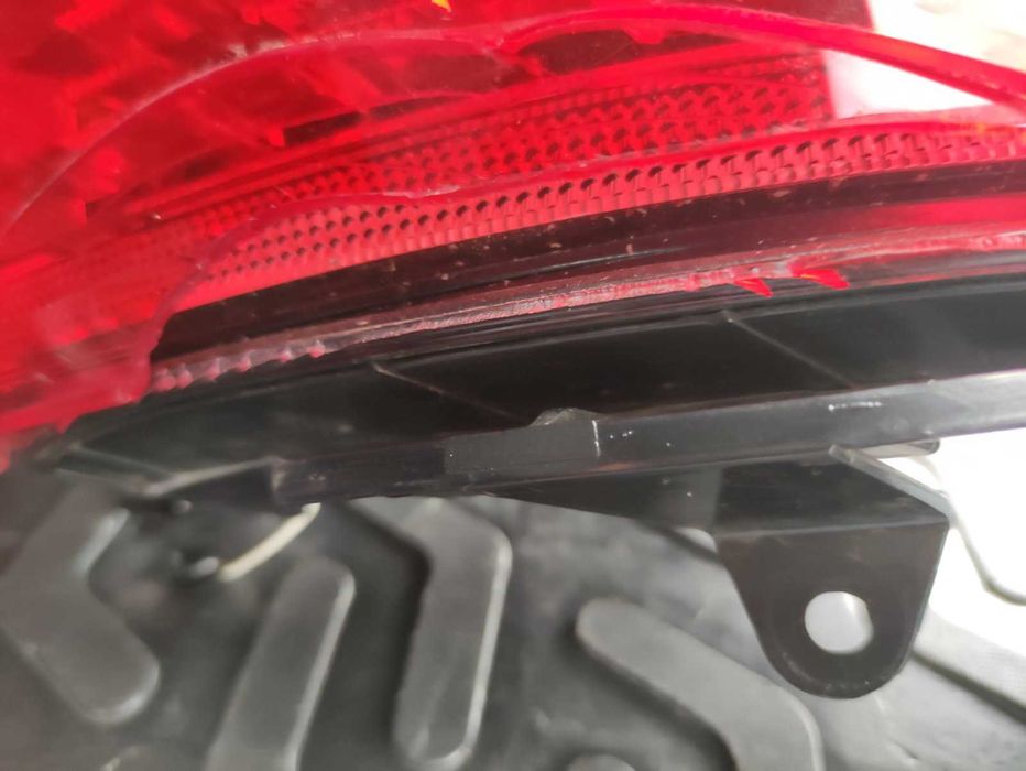 Фонарь правый задний Volvo XC60 Вольво ХС60 2018 б/у из США