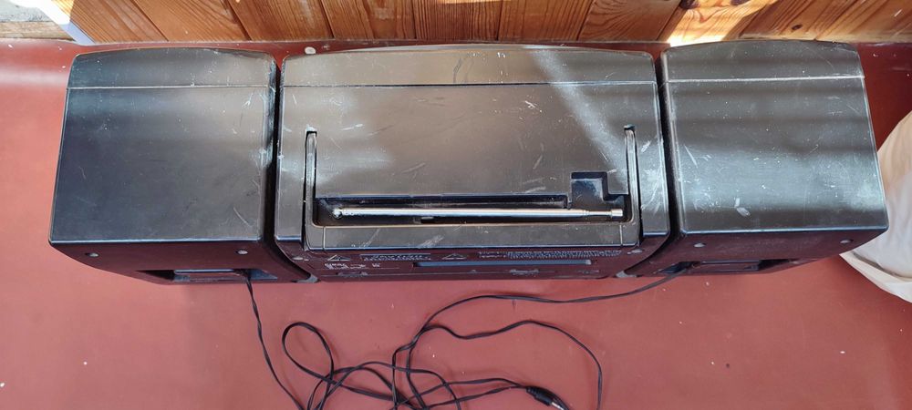 Магнітофон двокасетний FIRST