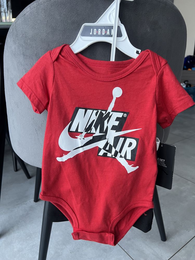Nike Jordan nowy 3-6miesiecy