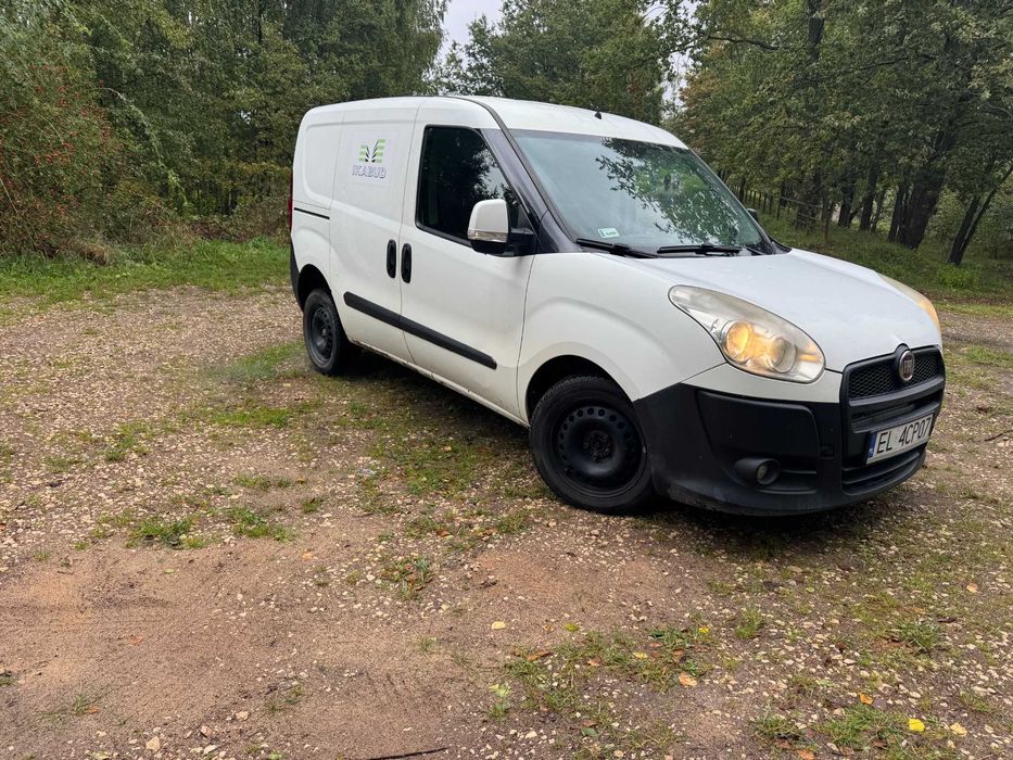 Sprzedam Fiata DOBLO Cargo Furgon 1,3  VAT - 1