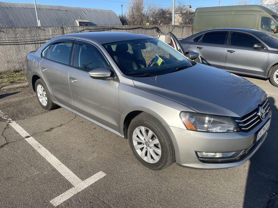 Volkswagen Passat B7 2012