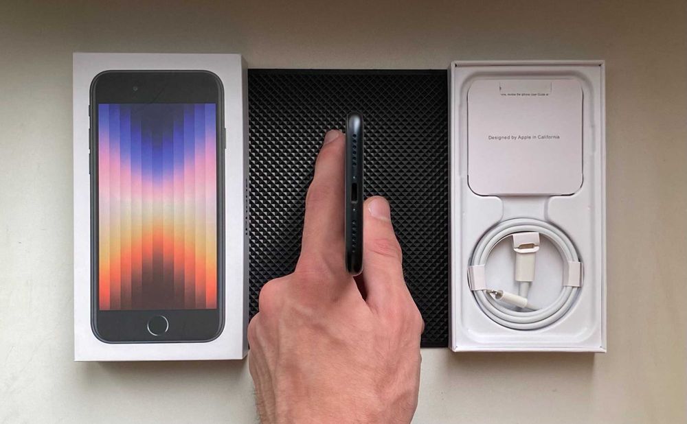 НОВЫЙ - iPhone SE 2022 - 128 гб - 100% АКБ - NEVERLOCK - MIDNIGHT