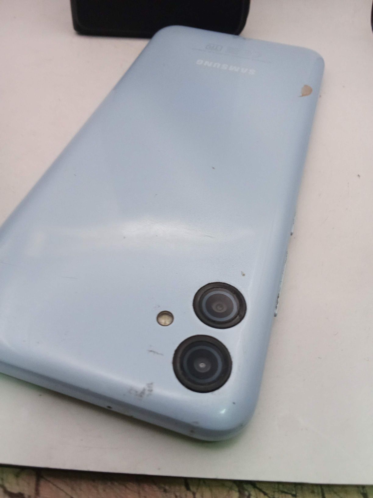 Смартфон Samsung Galaxy A04e 3/32GB Light Blue