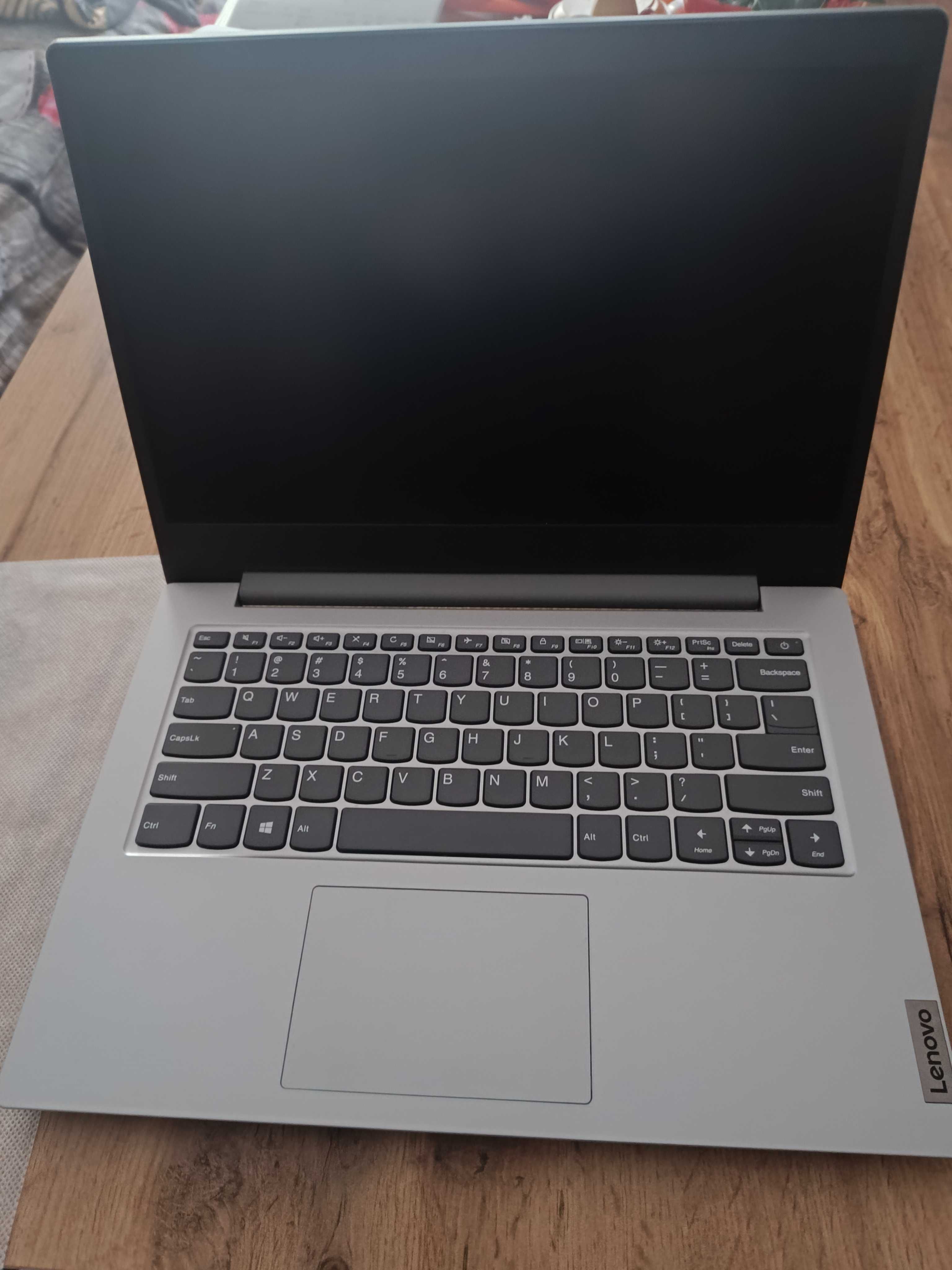 Lenovo IdeaPad 1