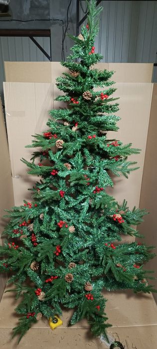 Choinka sztuczna 200 cm z oświetleniem