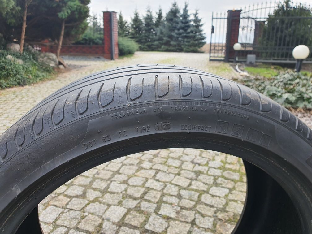 Opony Pirelli Cinturato P7 235/40/19 z 2020r stan bdb , komplet 4szt.