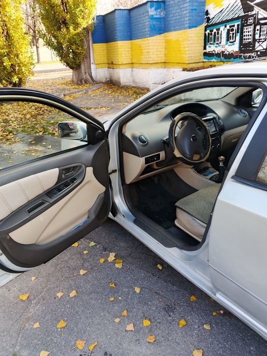 Джили МК с газом в чудовому стані