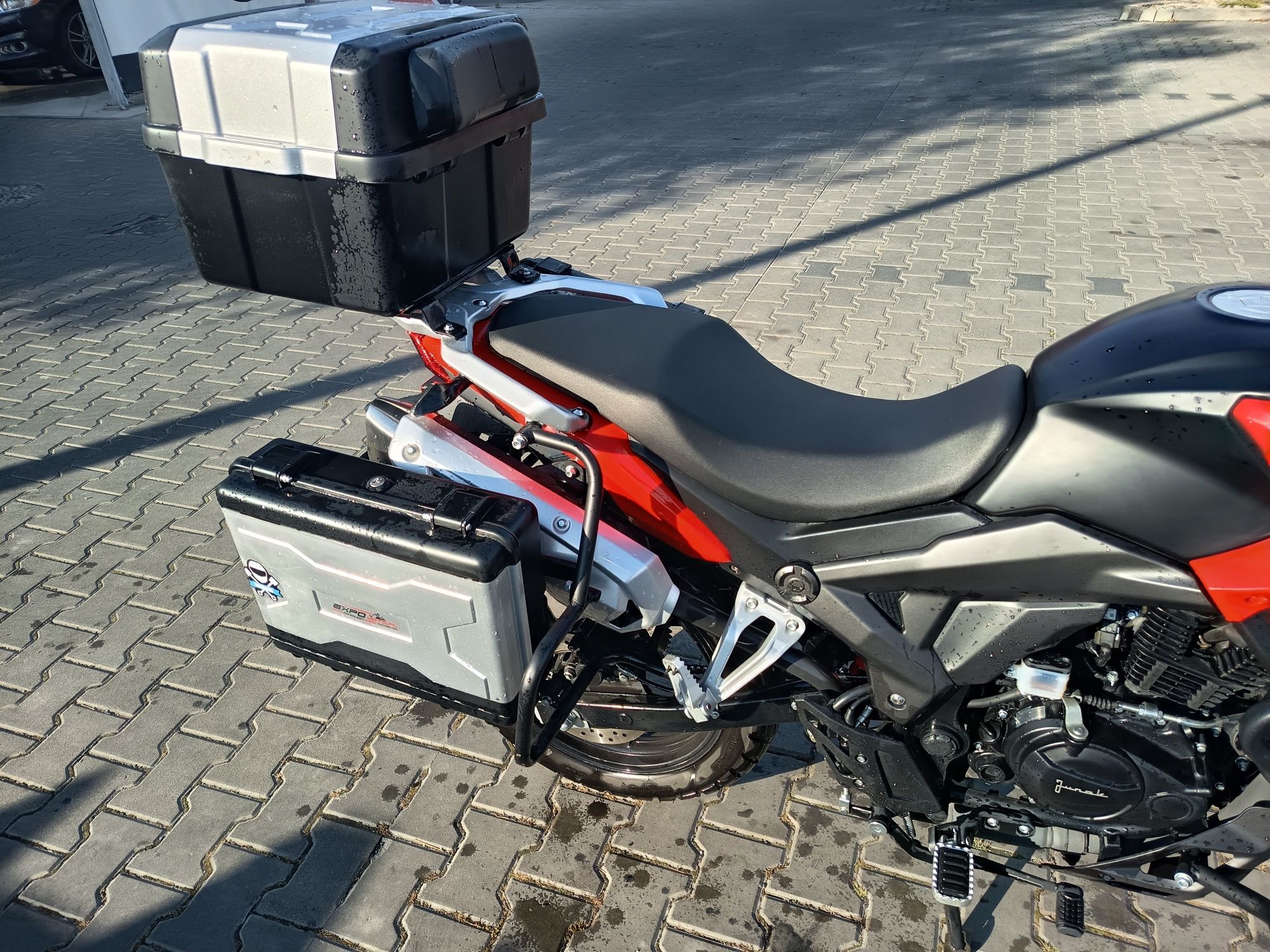 Motor Junak RX One 125