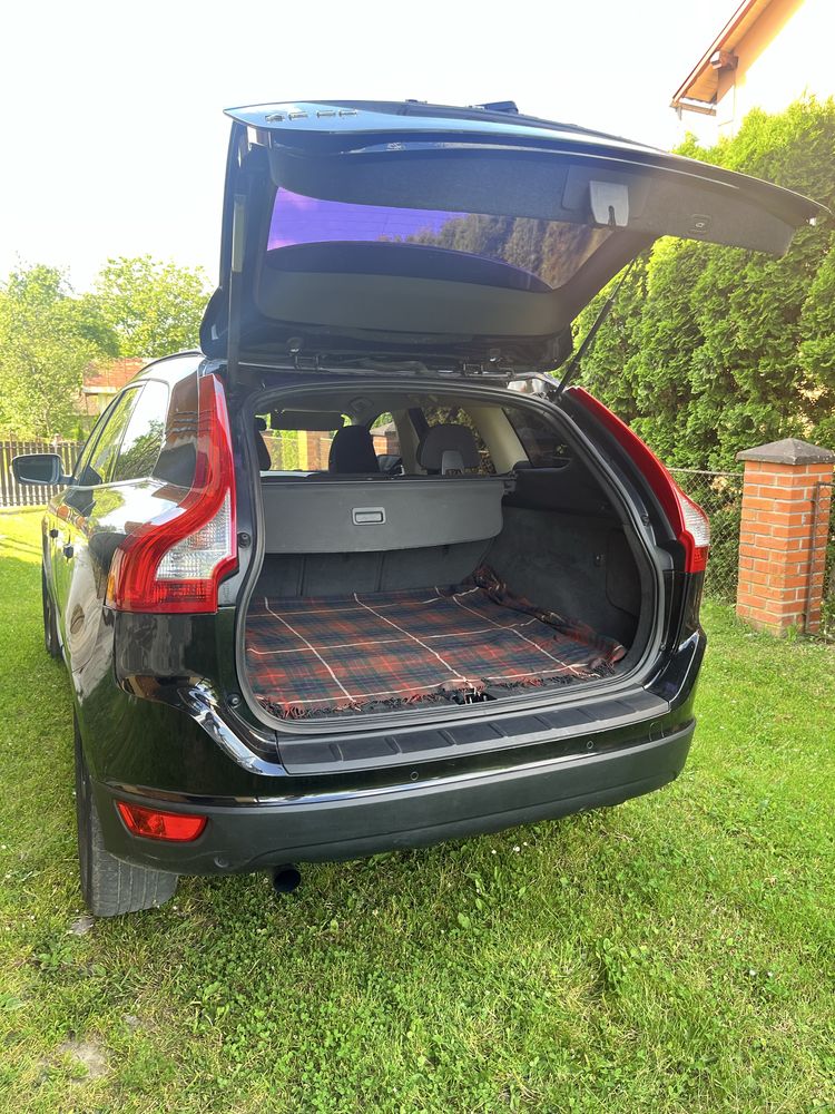 Продам авто Volvo XC60