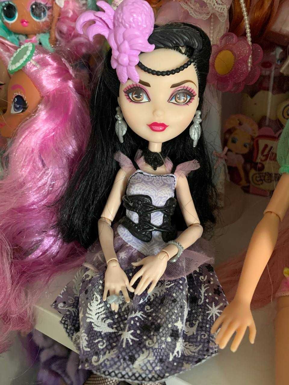 Lalka Ever After High – Duchess Swan (Córka Królowej Łabędzi)