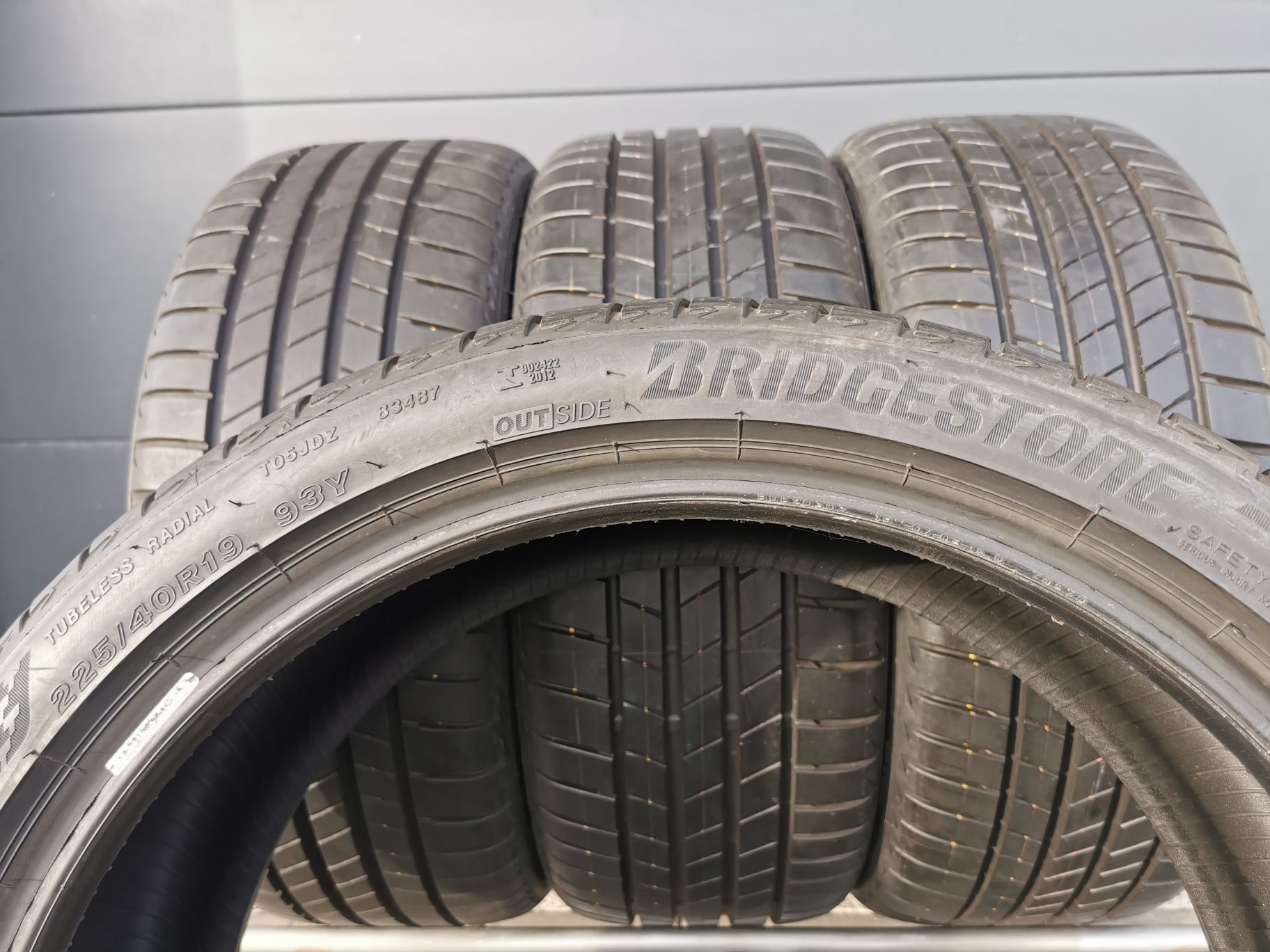 Opony Bridgestone Turanza 225/40/19 letnie 2021 NOWE