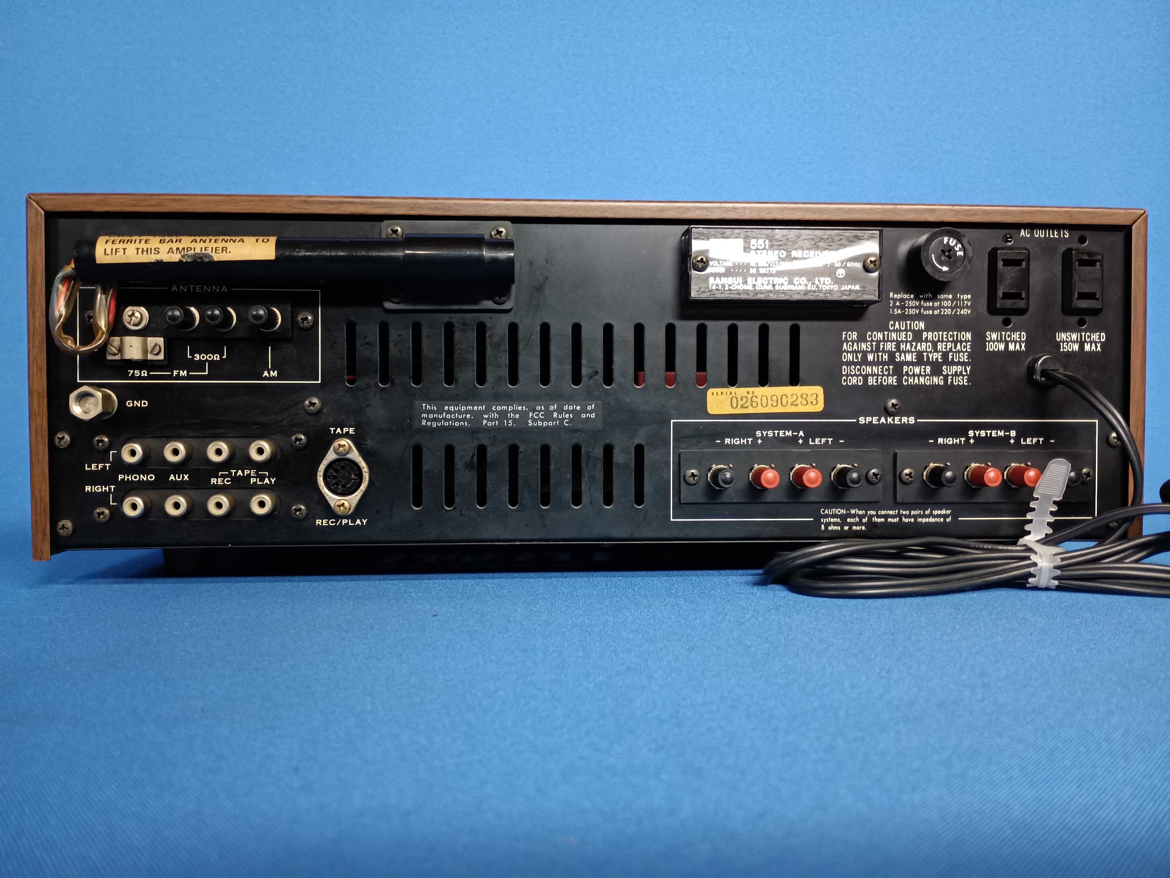 receiver SANSUI 551