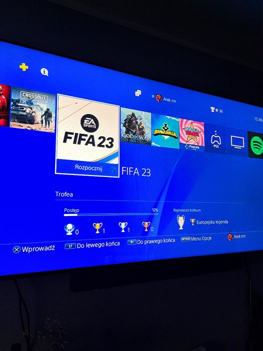 Konsola ps4 1tb + 1pad+ 3 gry