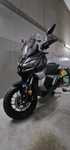 Vendo mota Voge SR1 ADV cinza +top case