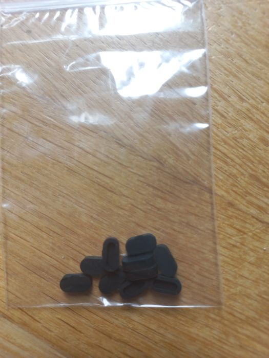 Zaślepki gniazda ładowania do zegarków Garmin 10 szt