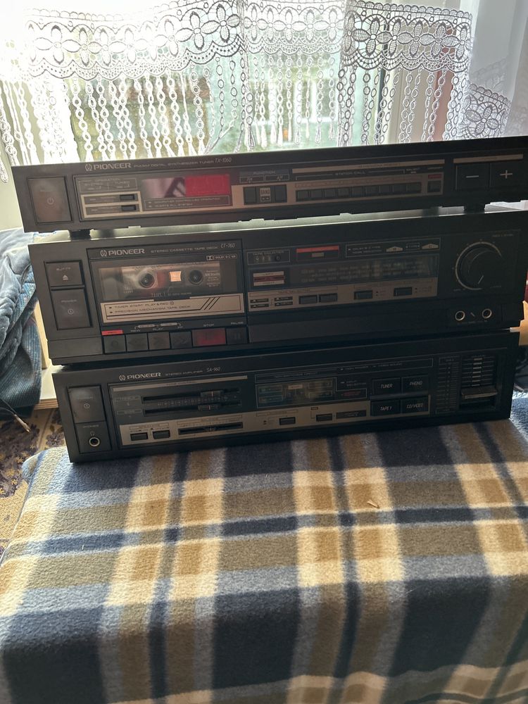 Wieza Pioneer 3 elementy