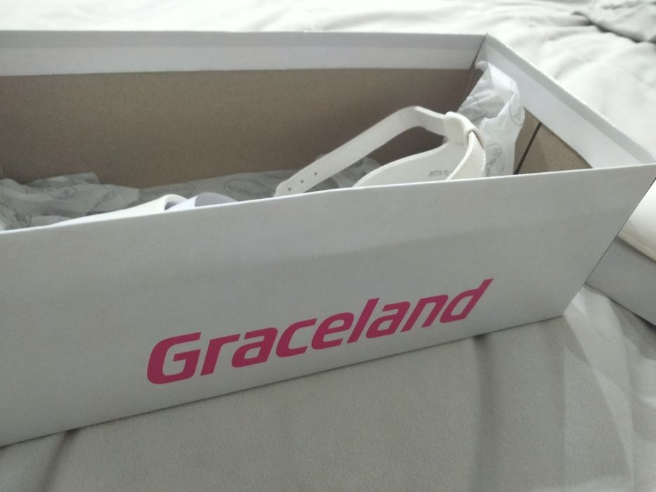 Buty komunijne białe nowe metki