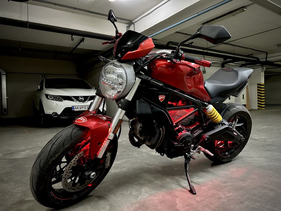 Ducati Monster 797+ 2019