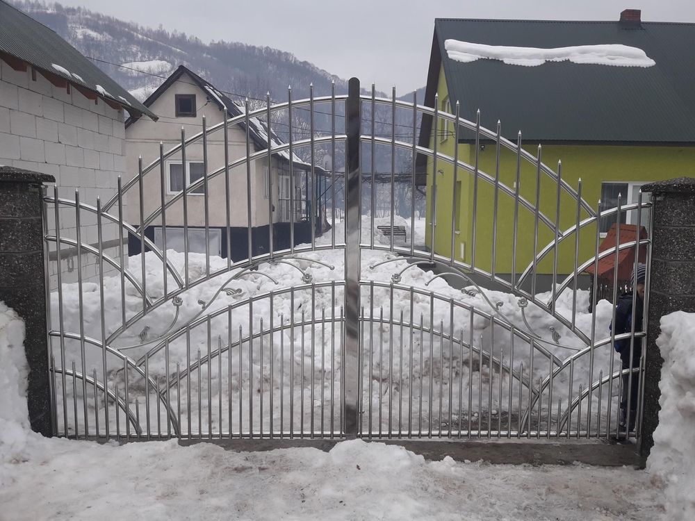 Ворота з нержавійки забори с нержавейки от произалдителя брама огорожа