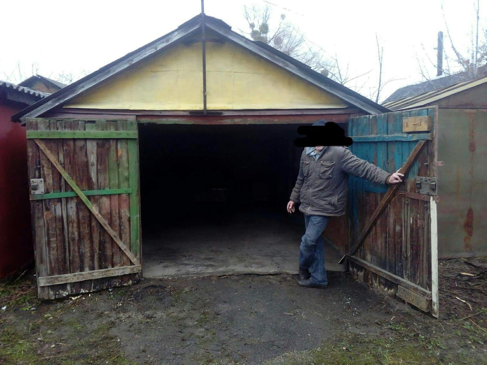 Гараж в районі базарчика