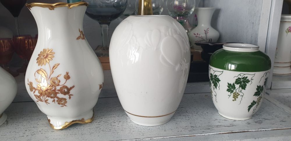 Piękne  stare  wazony