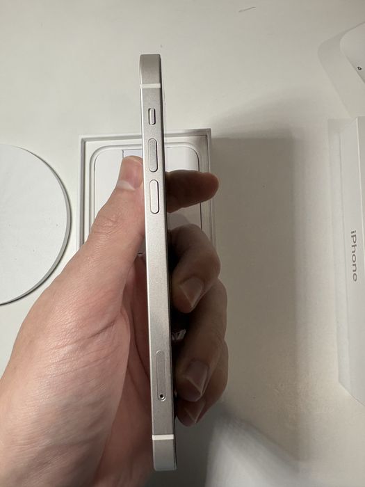 iPhone 12 biały 128gb w idealnym stanie – pełen komplet