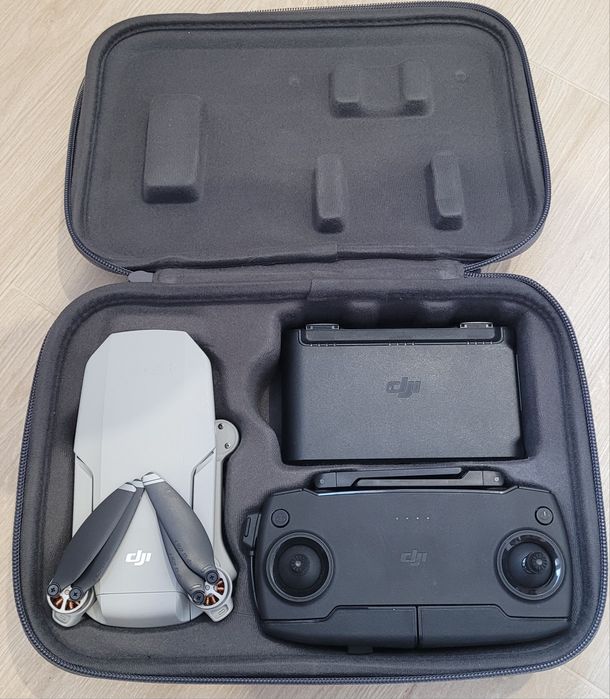 Квадрокоптер DJI MAVIC MINI