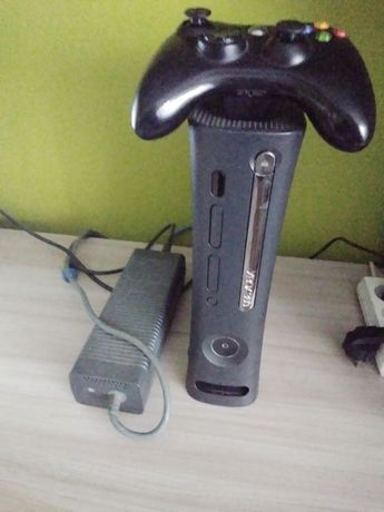Xbox 360 plus Gry